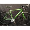 Image 1 : GREEN BRODIE REVEL 24 SPEED ROAD BIKE