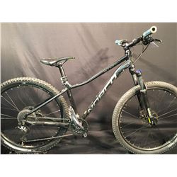 BLACK NORCO STORM 27 SPEED FRONT SUSPENSION MOUNTAIN BIKE WITH FULL DISC BRAKES