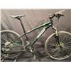 Image 1 : BLACK SPECIALIZED HOTROCK 24 SPEED FRONT SUSPENSION KIDS MOUNTAIN BIKE WITH FULL DISC BRAKES