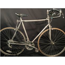 GREY 10 SPEED ROAD BIKE