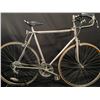 Image 1 : GREY 10 SPEED ROAD BIKE