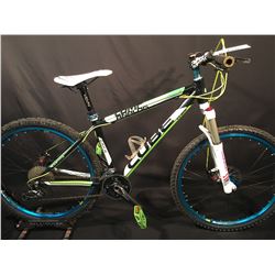 BLACK CUBE ANALOG COMP 30 SPEED FRONT SUSPENSION MOUNTAIN BIKE WITH FULL DISC BRAKES