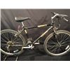 Image 1 : BLACK INFINITY GRAVITY 18 SPEED MOUNTAIN BIKE
