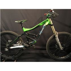 BLACK SPECIALIZED BIGHIT 9 SPEED FULL SUSPENSION DOWNHILL MOUNTAIN BIKE WITH FULL HYDRAULIC DISC