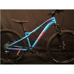 BLUE GIANT STOMPER ACE 8 SPEED FRONT SUSPENSION MOUNTAIN BIKE WITH FULL DISC BRAKES