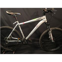 GREY NORCO WOLVERINE 24 SPEED FRONT SUSPENSION MOUNTAIN BIKE WITH FULL DISC BRAKES