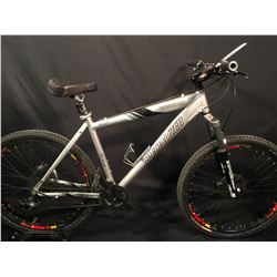 GREY SPECIALIZED HARD ROCK COMP 24 SPEED FRONT SUSPENSION MOUNTAIN BIKE WITH FULL DISC BRAKES
