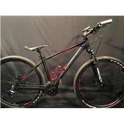 BLACK NORTHROCK XC29 21 SPEED FRONT SUSPENSION MOUNTAIN BIKE WITH FULL DISC BRAKES