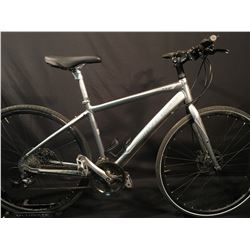 GREY TREK 7.3 FX 24 SPEED HYBRID BIKE WITH FULL DISC BRAKES