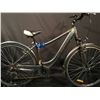 Image 1 : GREY INFINITY MONACO 6 SPEED FRONT SUSPENSION ROAD BIKE