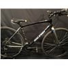 Image 1 : BLACK RALEIGH CADENT 27 SPEED HYBRID BIKE WITH FULL DISC BRAKES