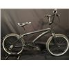 Image 1 : BLACK SINGLE SPEED BMX BIKE