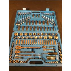 133 PIECE JET 1/2, 3/8, 1/4 INCH SAE/METRIC SOCKET SET - 100% COMPLETE