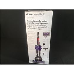 DYSON SMALL BALL ANIMAL LIGHTWEIGHT VACUUM