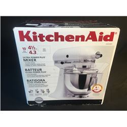 WHITE KITCHENAID ULTRA POWER PLUS TILT HEAD STAND MIXER - 4.5 QUART