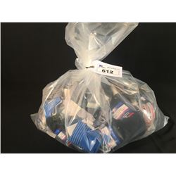 BAG OF ASSORTED MENS ACTIVEWEAR, UNDERWEAR & SOCKS