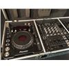 Image 2 : PIONEER PRO DJ EQUIPMENT: 2 - PIONEER CDJ-1000MK3 DIGITAL CD DECKS & PIONEER DJM0700 PRO MIXER IN