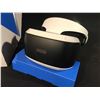 Image 3 : SONY PLAYSTATION VIRTUAL REALITY HEADSET IN BOX