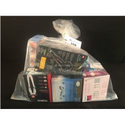 BAG OF ASSORTED MENS & LADIES ELECTRIC SHAVERS