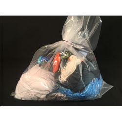 BAG OF ASSORTED MENS & WOMENS CLOTHING: SHOES, SHIRTS & MORE