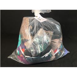 BAG OF ASSORTED WOMENS CLOTHING & SHOES