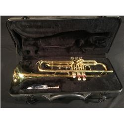 ARTIST USA TRUMPET IN CASE