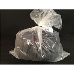 BAG OF ASSORTED CLOTHING