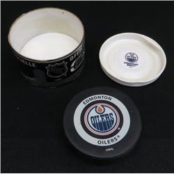 NHL Edmonton Oilers Official Game Puck