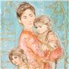 Image 2 : Sonya and Family
