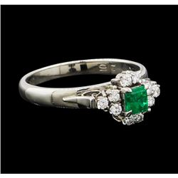 0.29 ctw Emerald and Diamond Ring - Platinum