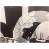 Image 2 : JIM YOUNG AUTOGRAPHED 16" X 20" DISPLAY PRINT W/ WAYNE GRETZKY