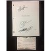 Image 1 : AUTOGRAPHED "HOUSE OF CARDS" SCRIPT (MOLLY PARKER, MICHAEL KELLY, CARY STOLL)