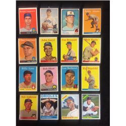 VINTAGE BASEBALL TRADING CARDS LOT