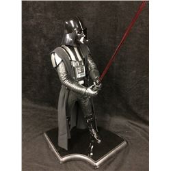 DARTH VADER 1/4 SCALE STAR WARS SIDE SHOW COLLECTIBLE W/ LIGHT UP LIGHT SABER