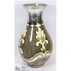 NEW DECORATIVE VASE