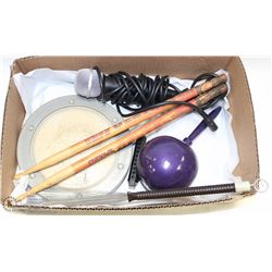 BOX W/KISS DRUMSTICKS & REMO WEATHER