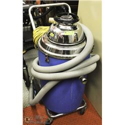 COMMERCIAL FALCON WET DRY VACUUM