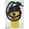 Image 1 : SHOP-VAC 5 GALLON WALL MOUNT WET/DRY VACUUM
