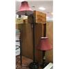 Image 1 : SET OF STIFFEL LAMPS: 62” TALL FLOOR LAMP AND