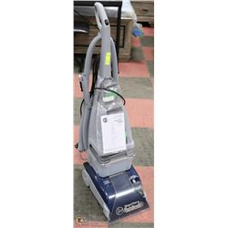 HOOVER STEAM VAC WITH SPIN SCRUB