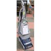 Image 1 : HOOVER STEAM VAC WITH SPIN SCRUB