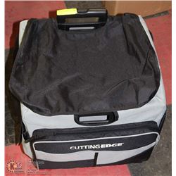 CUTTING EDGE SCRAPBOOKING TOTE WITH