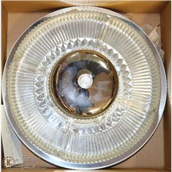 13) LAZY SUSAN WITH 5 PLATES & CENTER LID.