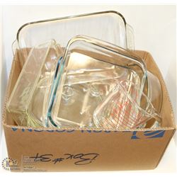 BOX OF PYREX BAKING DISHES.