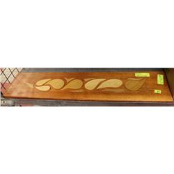 HARDWOOD DECORATIVE WALL HANGING.