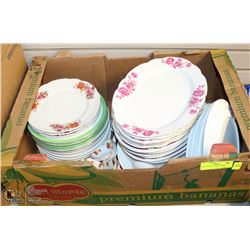 SERVING TRAYS AND DISHES