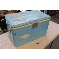BLUE COLEMAN COOLER