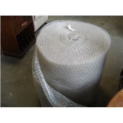 LARGE ROLL OF BUBBLE WRAP