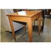 Image 2 : TALL MAPLE ENDTABLE