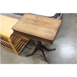 VINTAGE WALNUT PEDESTLE ENDTABLE